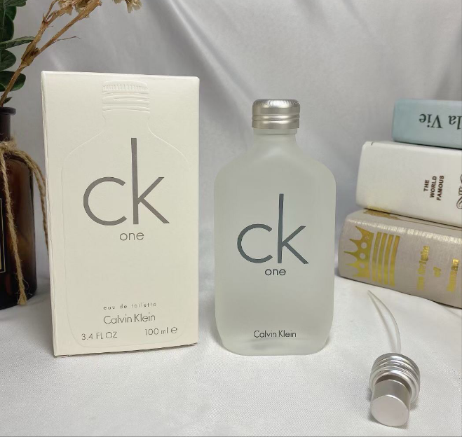 Calvin Klein Calvin Klein White CK ONE Unisex Perfume for Men/Women 100ML
