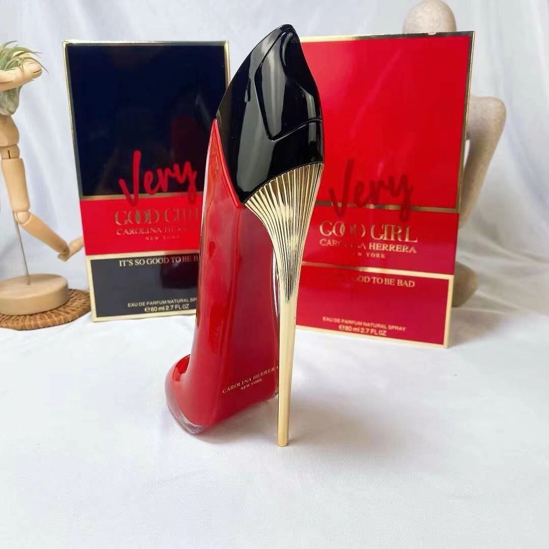 Carolina Herrera Good Girl 
Collector Edition Red Eau De 
Parfum 80ml